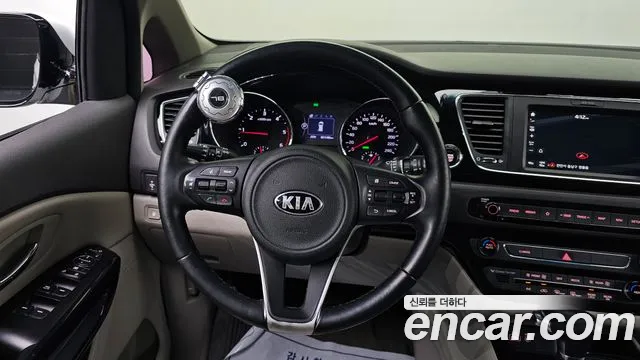 Kia All New Carnival id 2699355 из Кореи 15