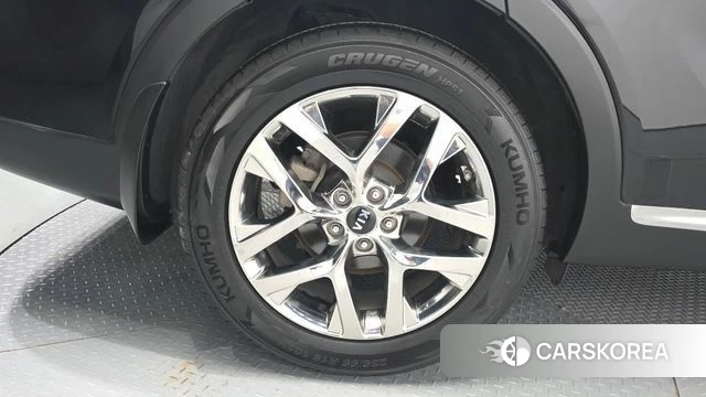 Kia The New Sorento id 4698419 из Кореи 25