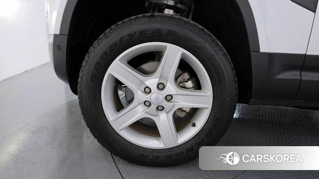 Land Rover Defender (L663) id 3902645 из Кореи 15
