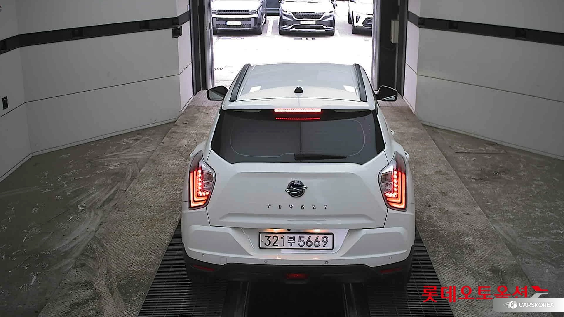 SsangYong Tivoli id 3869460 из Кореи 33