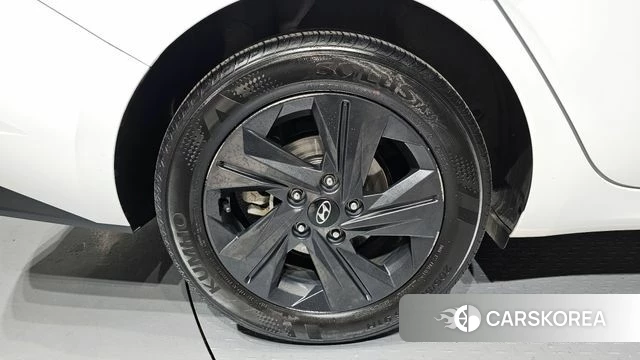 Hyundai Avante (CN7) id 3794100 из Кореи 15