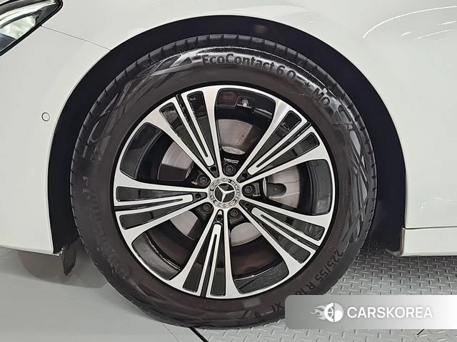 Mercedes-Benz E-Class W214 id 4710578 из Кореи 15