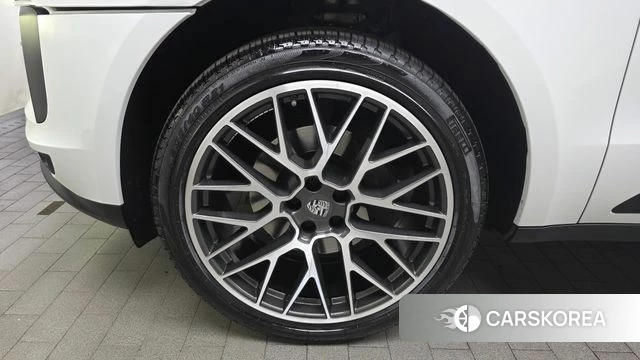 Porsche Macan id 3898522 из Кореи 15