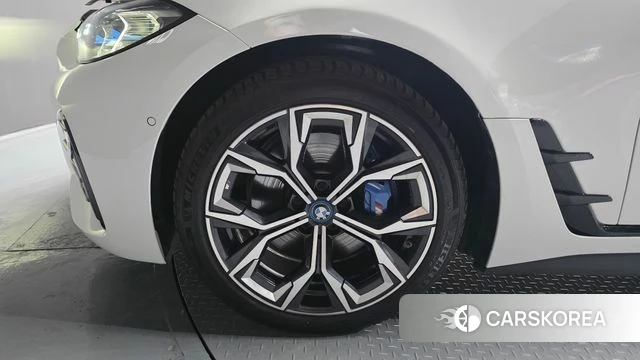 BMW i4 id 4201449 из Кореи 25