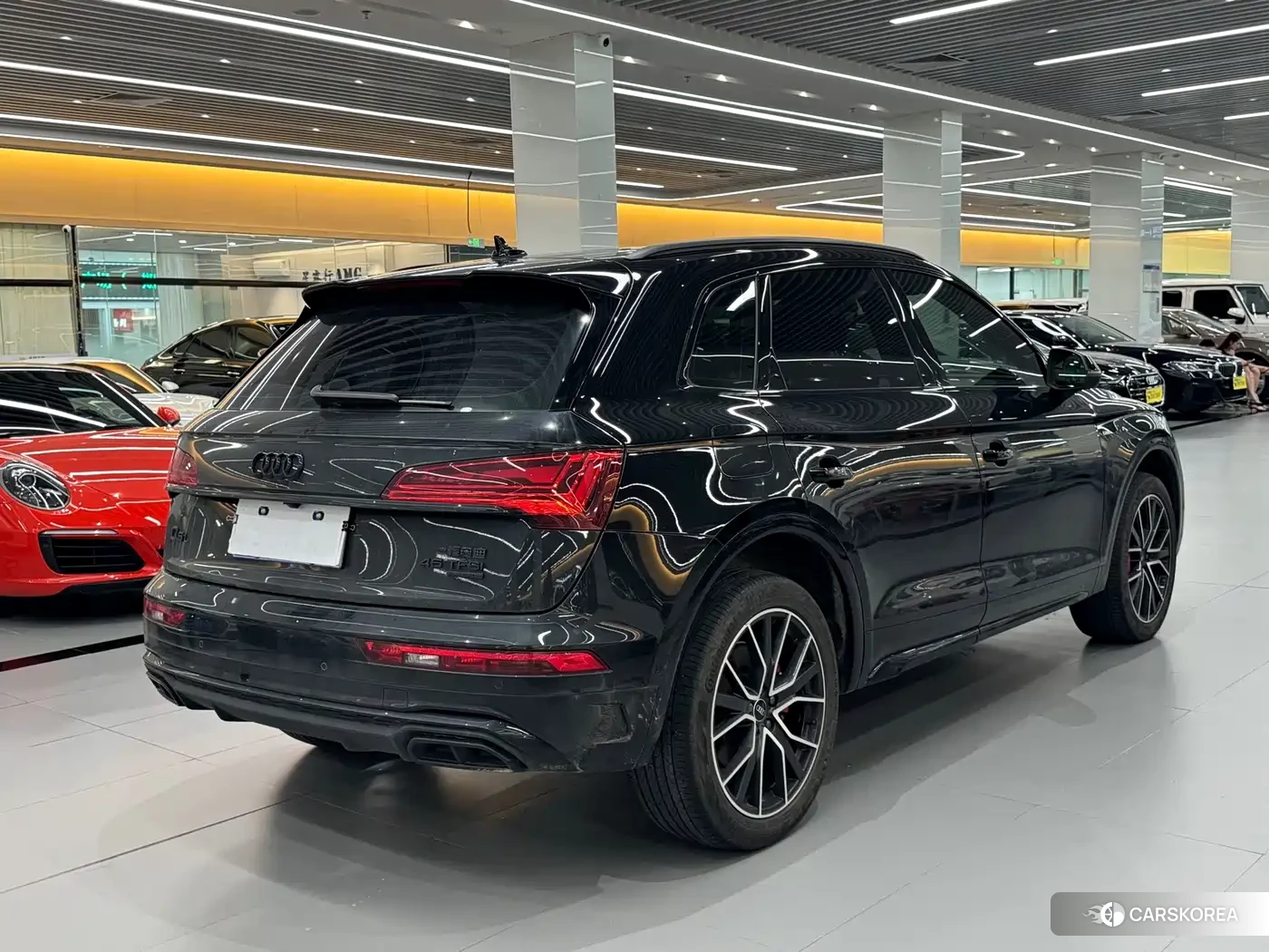 Audi Q5L 2024 Черный из Китая, фото 5