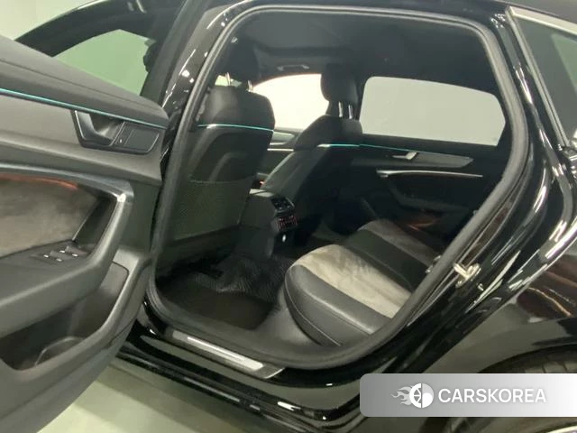 Audi A6L PHEV id 4182475 из Китая 13
