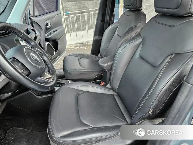 Jeep Renegade id 3254132 из Кореи 12