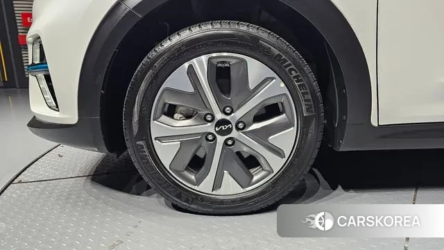 Kia Niro EV id 3208429 из Кореи 15