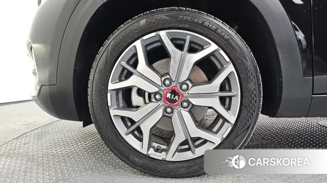 Kia Seltos id 3655902 из Кореи 15