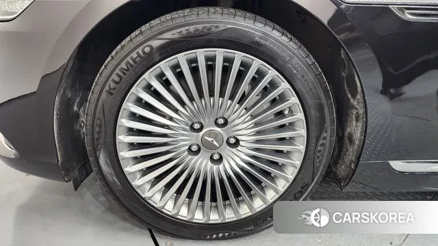 Genesis G90 id 3641450 из Кореи 15