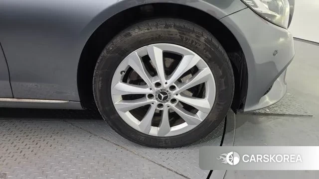 Mercedes-Benz C-Class W205 id 3748351 из Кореи 15