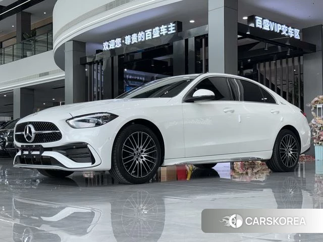 Mercedes-Benz Class C 2023 Белый из Китая, фото 5