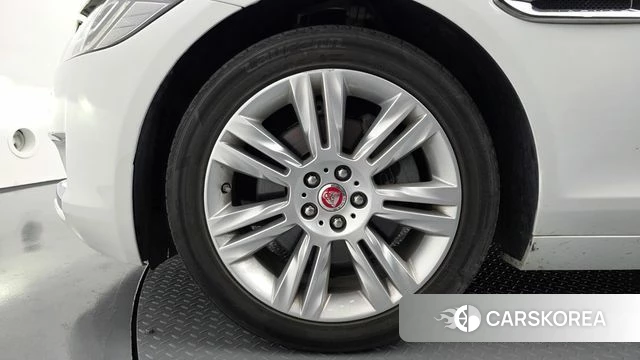 Jaguar XF (X260) id 4188685 из Кореи 15