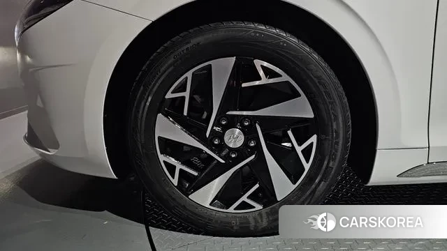 Hyundai The New Grandeur IG Hybrid id 3448341 из Кореи 15