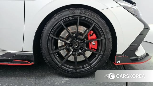 Hyundai Avante (CN7) id 3865486 из Кореи 15