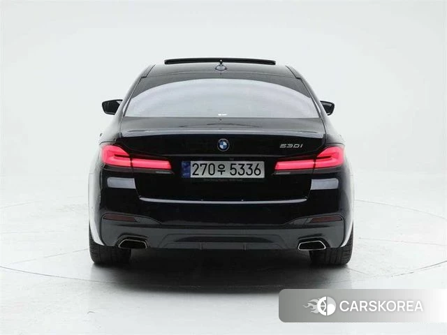 BMW 5 Series (G30) id 3833597 из Кореи 15