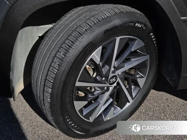 Hyundai Tucson (NX4) id 3525132 из Кореи 15