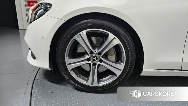 Mercedes-Benz E-Class W213 id 3885933 из Кореи 15