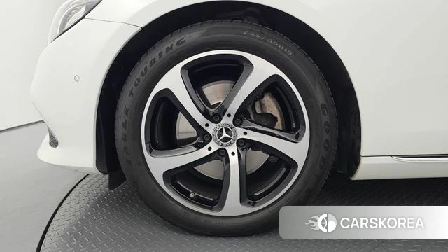 Mercedes-Benz E-Class W213 id 4416705 из Кореи 27