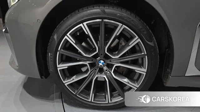 BMW 7 Series (G11) id 3508995 из Кореи 15