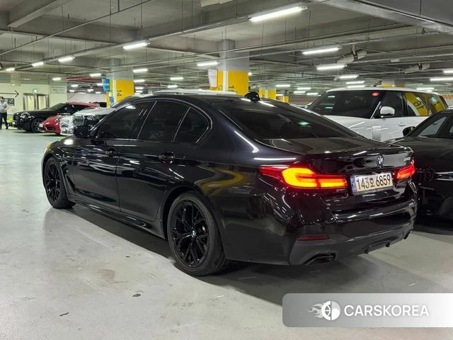 BMW 5 Series (G30) id 4249955 из Кореи 15