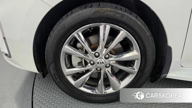 Kia The New Carnival id 4677476 из Кореи 30