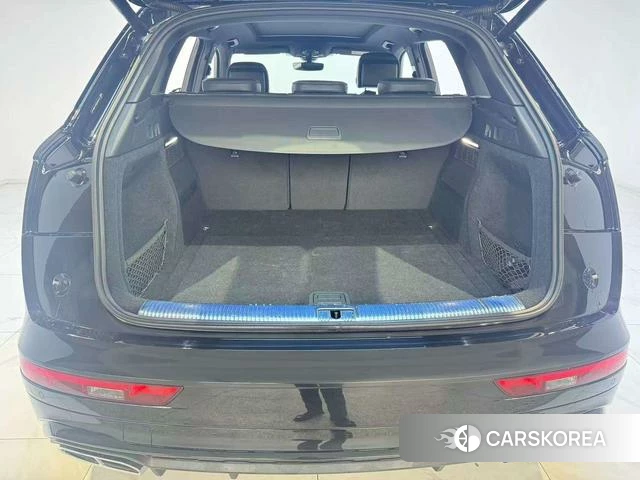 Audi Q5L id 4341603 из Китая 13