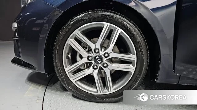 Kia Come New K3 id 3578151 из Кореи 15