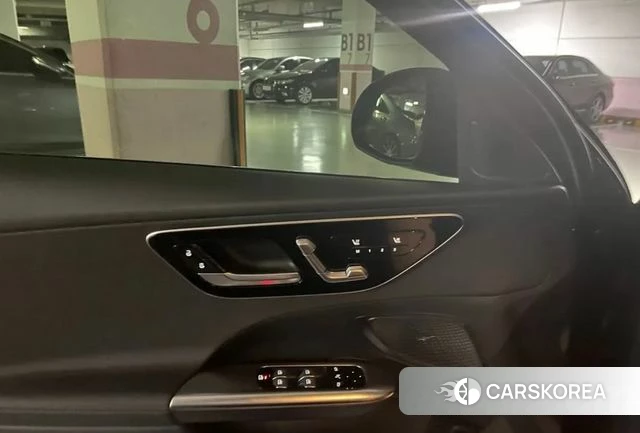 Mercedes-Benz C-Class W206 2022 Серый из Кореи, фото 5