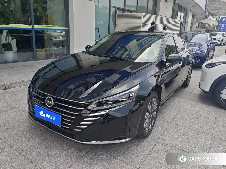 Nissan Altima id 4674382 из Китая 10