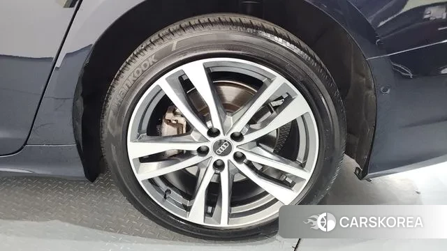 Audi A6 (C8) id 3534552 из Кореи 15