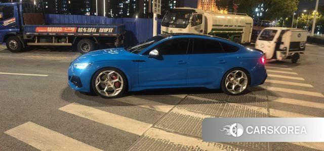 Audi RS 5 2021 Синий из Китая, фото 5