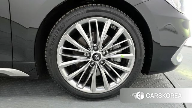 Hyundai Grandeur IG id 3801321 из Кореи 15