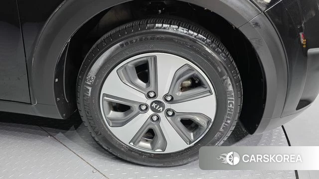 Kia Niro id 4587237 из Кореи 15