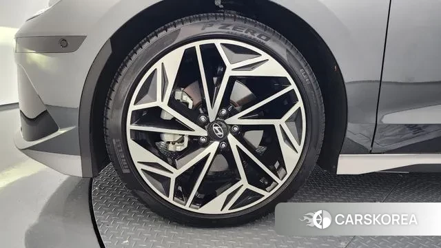 Hyundai Ionic 6 id 3359485 из Кореи 15