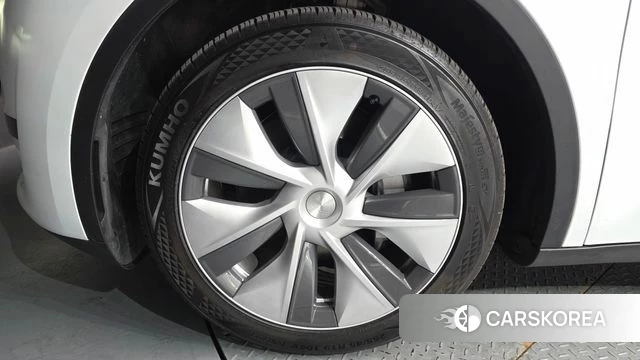 Tesla Model Y id 4442553 из Кореи 29