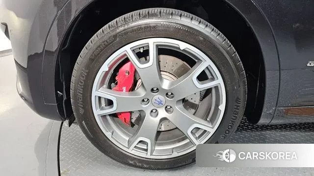 Maserati Levante id 2976739 из Кореи 15