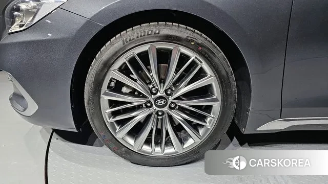 Hyundai Grandeur IG id 3013775 из Кореи 15