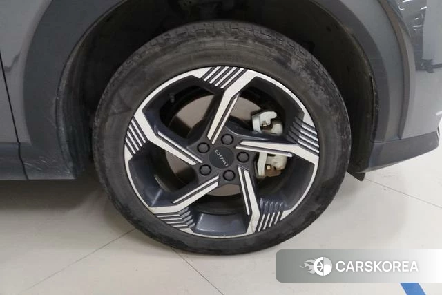 Lynk 06 EM-P id 4213832 из Китая 12