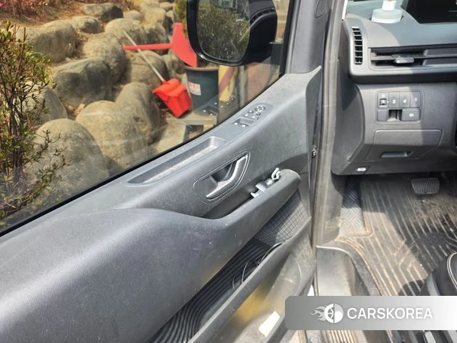 Hyundai Staria id 3965319 из Кореи 9