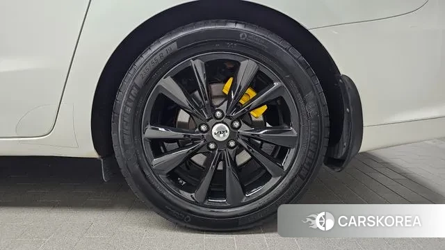 Kia The New Carnival id 3530601 из Кореи 15