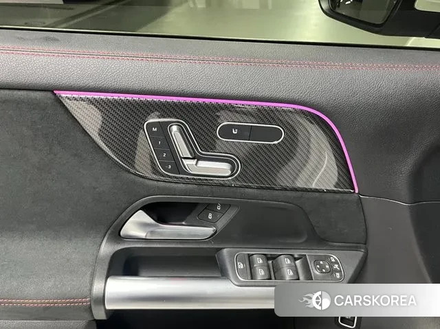 Mercedes-Benz GLA - Class H247 id 3299888 из Кореи 12