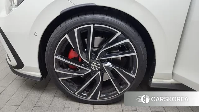 Volkswagen Golf 8th Generation id 3377772 из Кореи 15