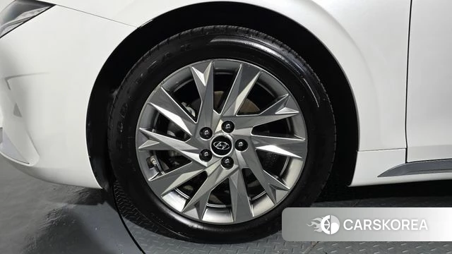 Hyundai The New Grandeur IG Hybrid id 4470655 из Кореи 26
