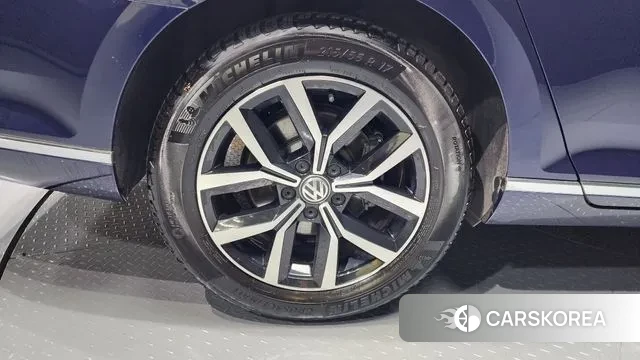 Volkswagen Passat GT (B8) id 3265245 из Кореи 15