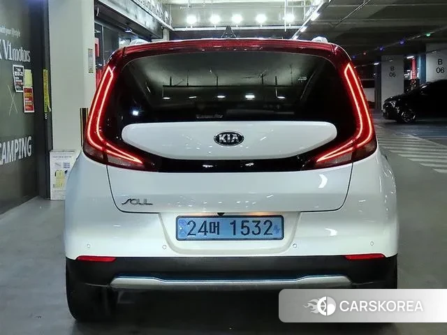 Kia Soul Booster EV id 3766382 из Кореи 15