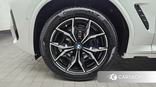 BMW X4 (G02) id 3679601 из Кореи 15