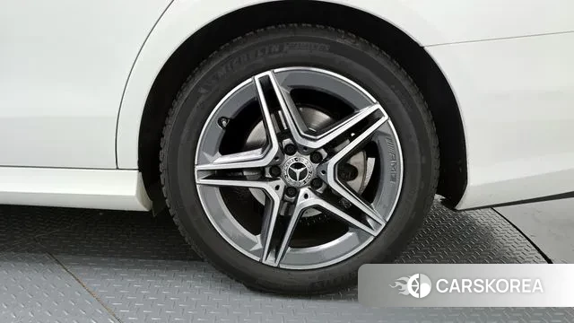 Mercedes-Benz E-Class W213 id 3360366 из Кореи 15