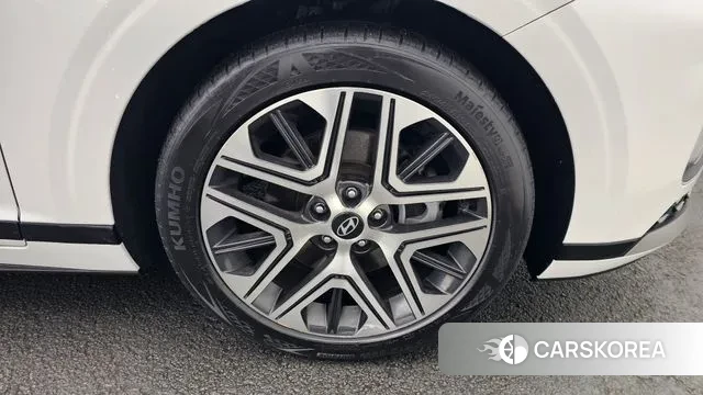 Hyundai Grandeur (GN7) id 3591125 из Кореи 15