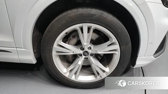 Audi Q8 (4M) id 3383158 из Кореи 15